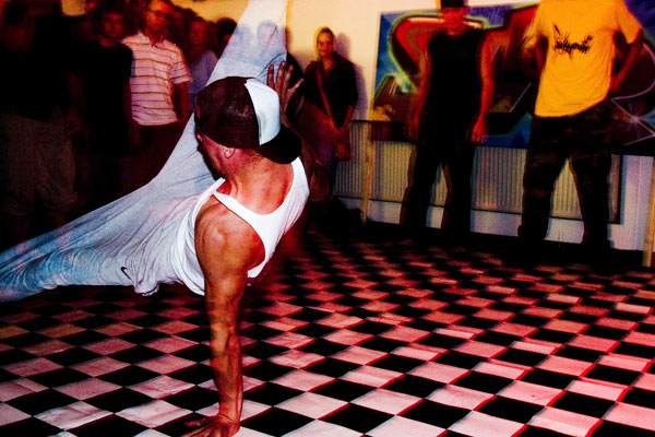 breakdance1.jpg